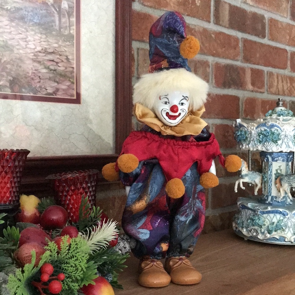 Rare Vintage 1970’s Porcelain Moving Clown Collector